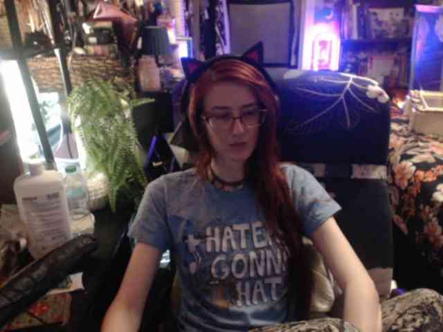pussyxpaladin webcam