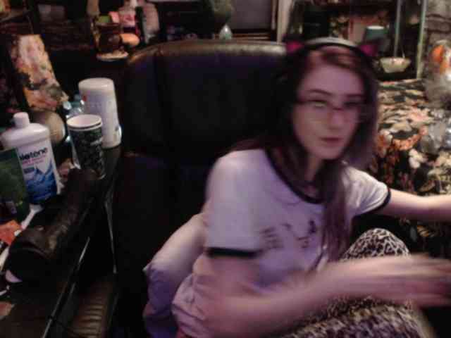 pussyxpaladin webcam