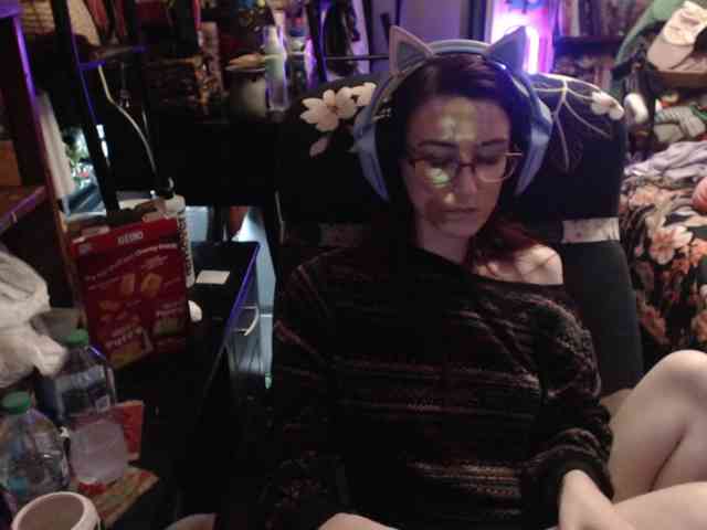 pussyxpaladin webcam