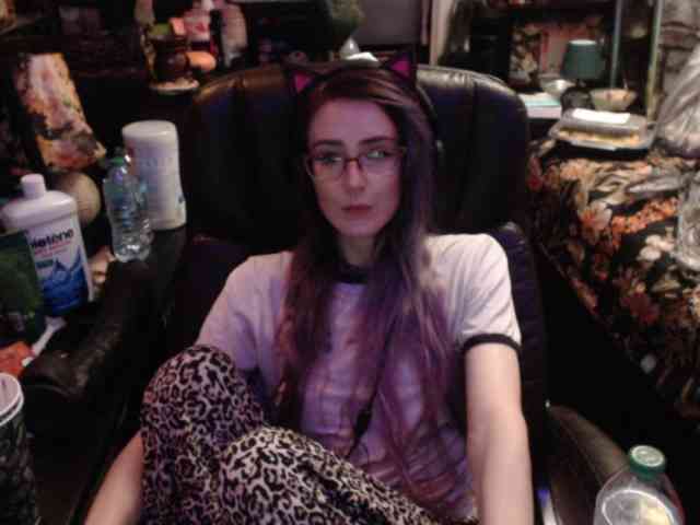 pussyxpaladin webcam