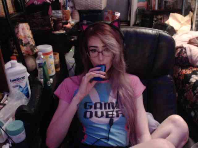 pussyxpaladin webcam