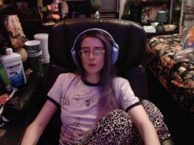 pussyxpaladin webcam