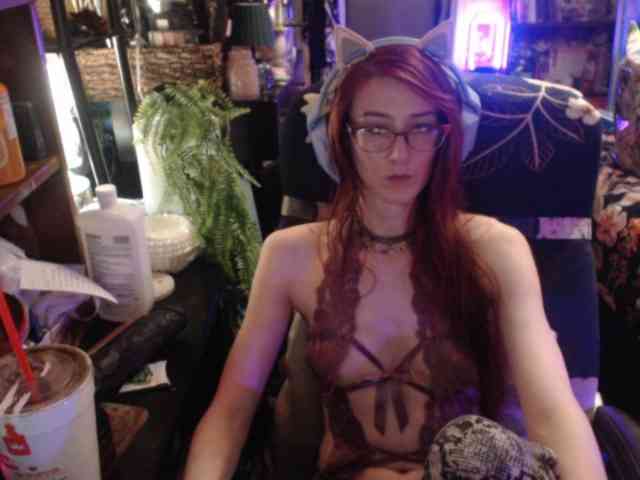 pussyxpaladin webcam