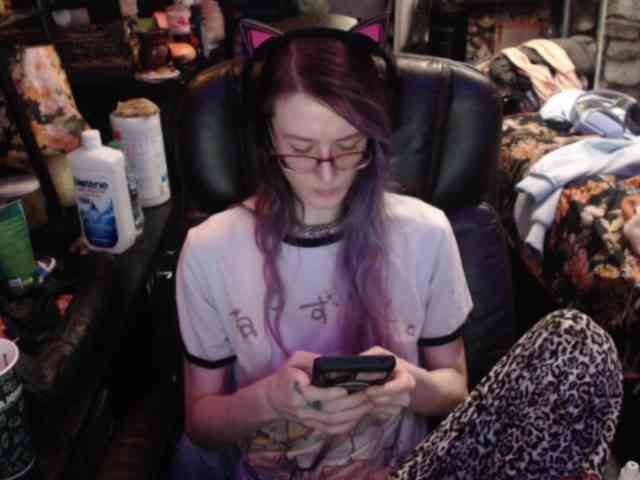pussyxpaladin webcam