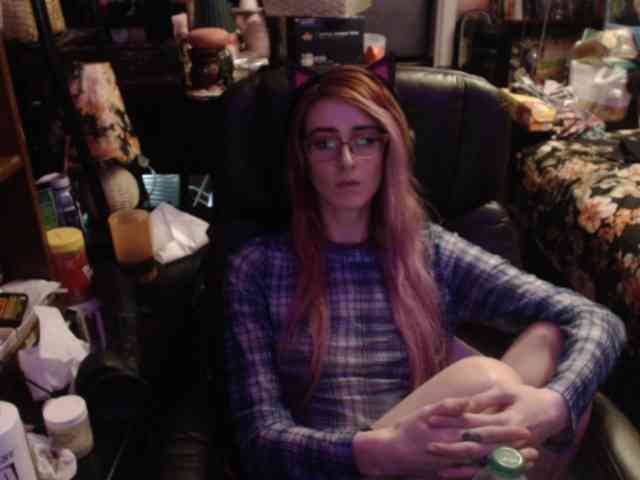 pussyxpaladin webcam