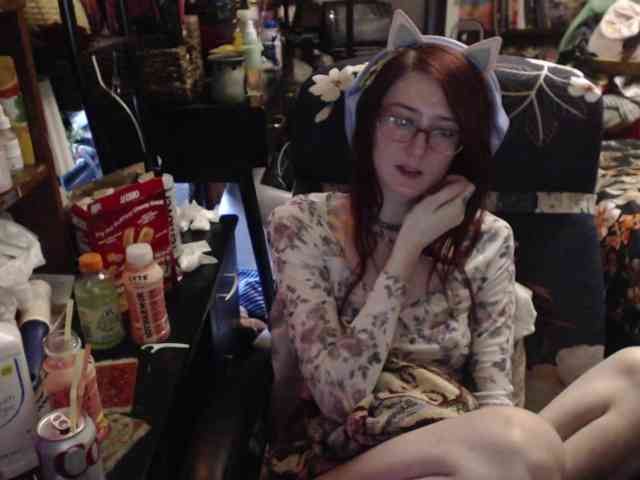 pussyxpaladin webcam