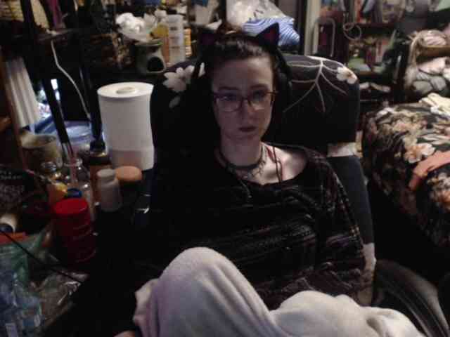 pussyxpaladin webcam