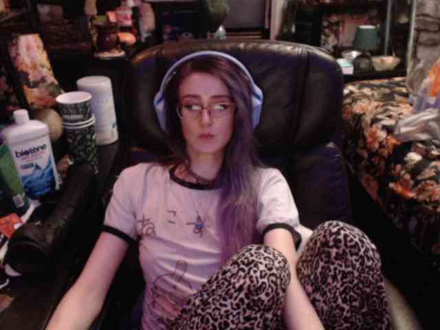 pussyxpaladin webcam
