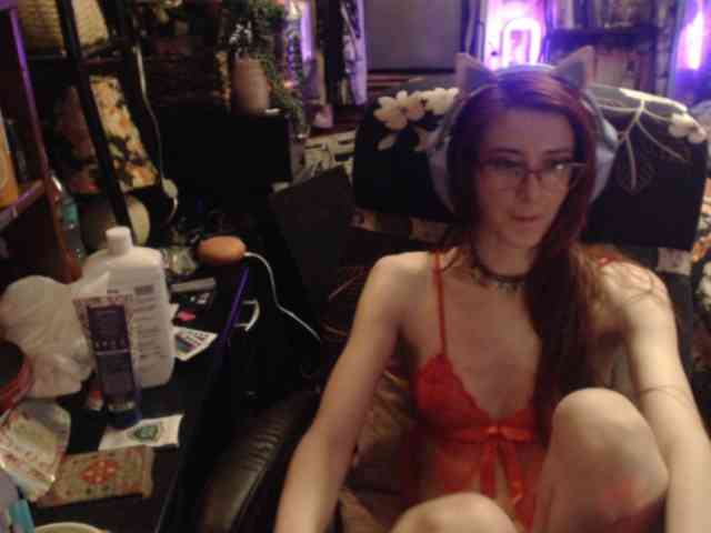 pussyxpaladin webcam