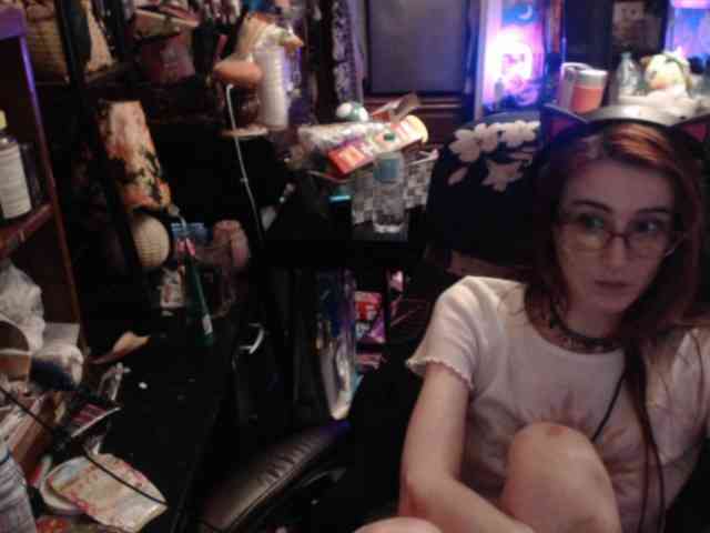 pussyxpaladin webcam