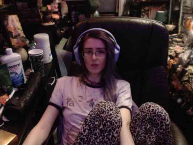 pussyxpaladin webcam