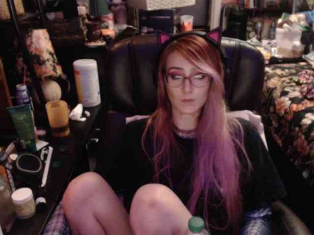 pussyxpaladin webcam
