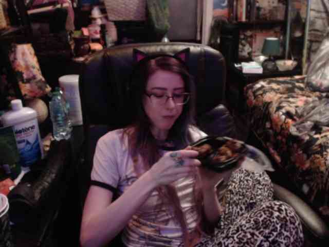 pussyxpaladin webcam
