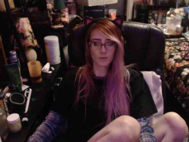 pussyxpaladin webcam