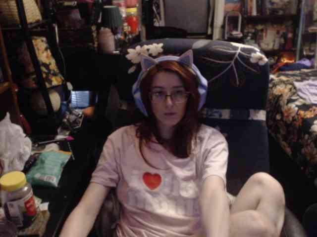 pussyxpaladin webcam