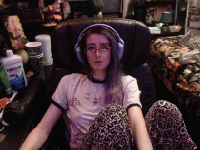 pussyxpaladin webcam