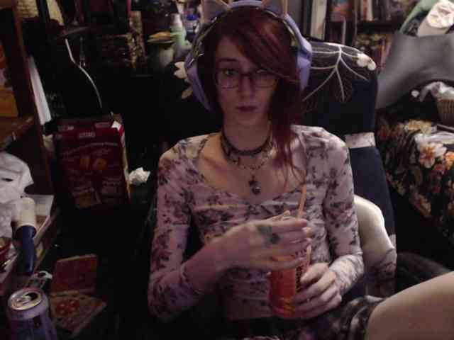 pussyxpaladin webcam