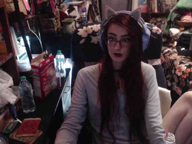 pussyxpaladin webcam