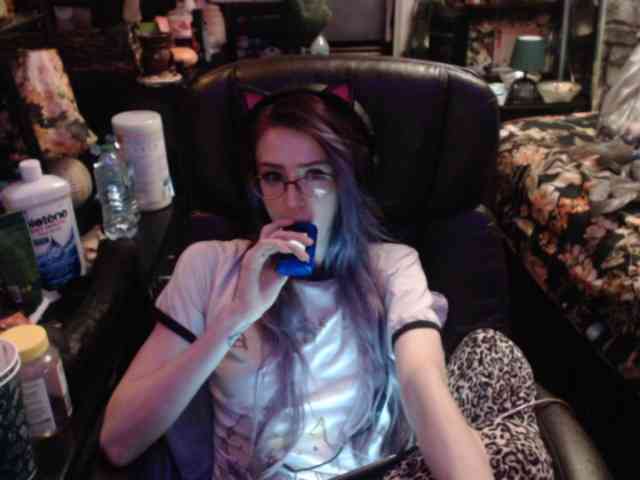 pussyxpaladin webcam