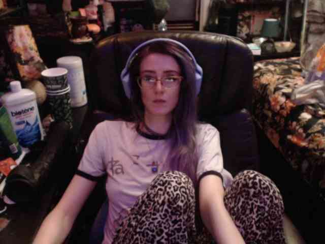 pussyxpaladin webcam