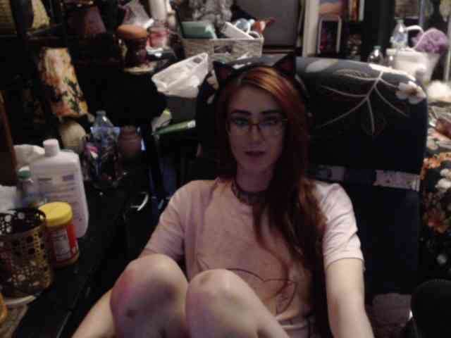 pussyxpaladin webcam