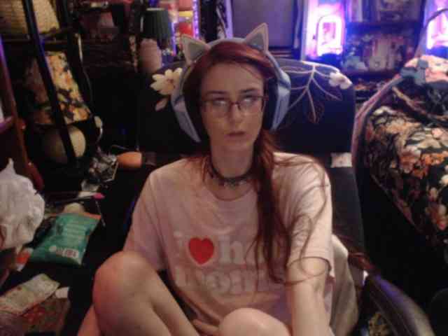 pussyxpaladin webcam