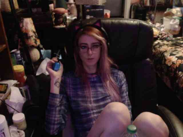 pussyxpaladin webcam