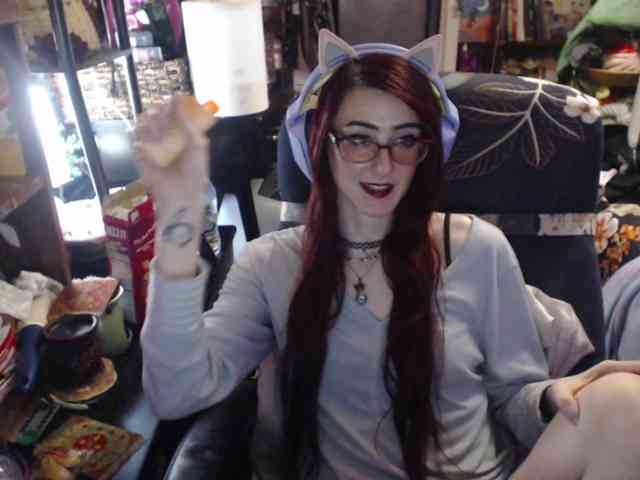 pussyxpaladin webcam