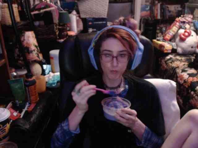 pussyxpaladin webcam