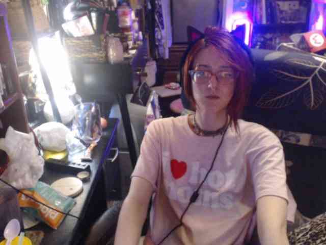 pussyxpaladin webcam