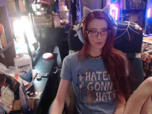 pussyxpaladin webcam