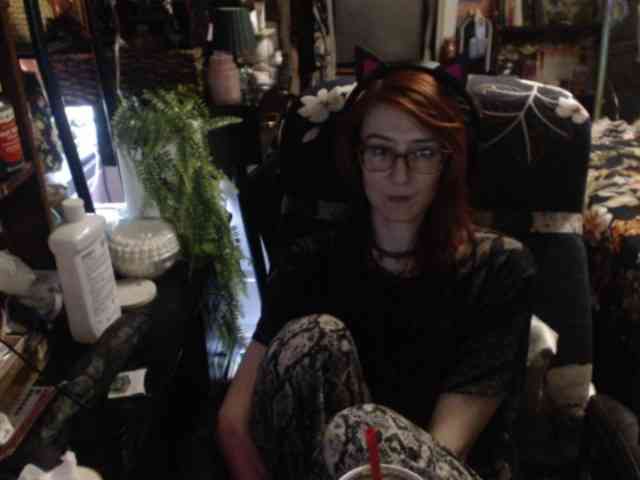 pussyxpaladin webcam