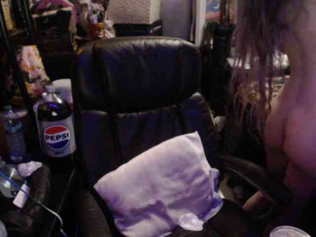 pussyxpaladin webcam