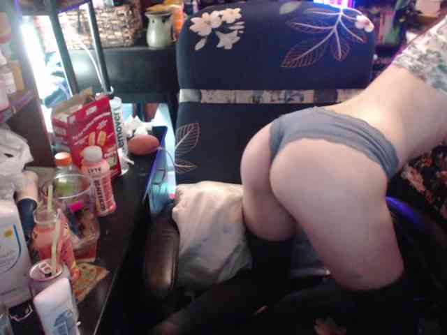 pussyxpaladin webcam
