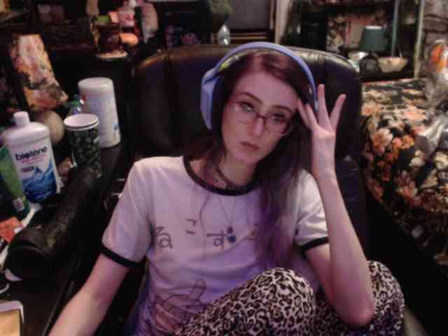 pussyxpaladin webcam