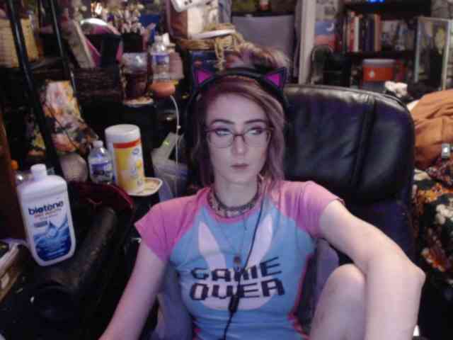 pussyxpaladin webcam