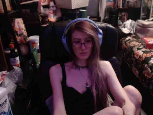 pussyxpaladin webcam