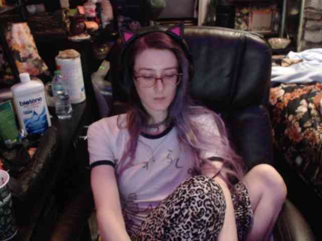 pussyxpaladin webcam