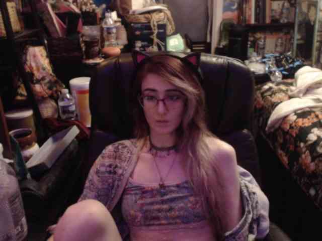 pussyxpaladin webcam