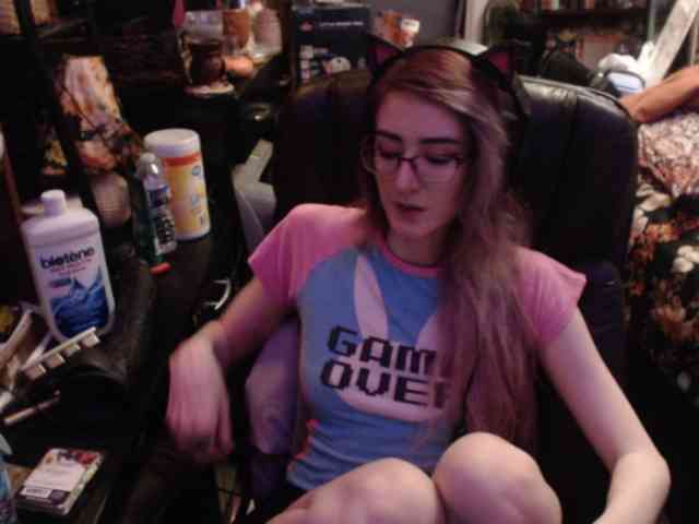 pussyxpaladin webcam