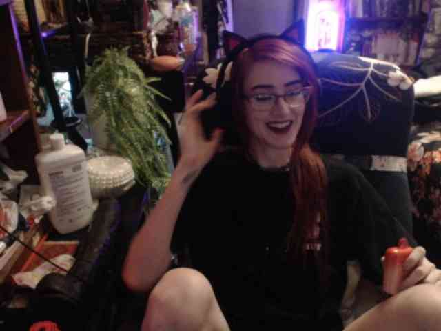 pussyxpaladin webcam