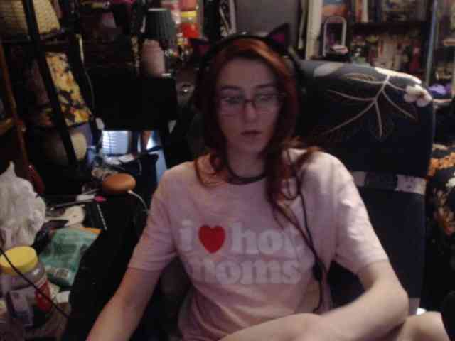 pussyxpaladin webcam