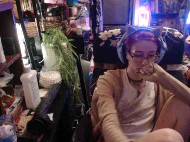 pussyxpaladin webcam