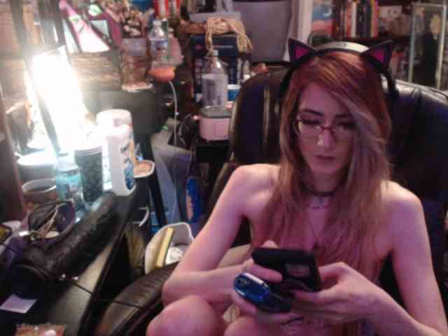 pussyxpaladin webcam