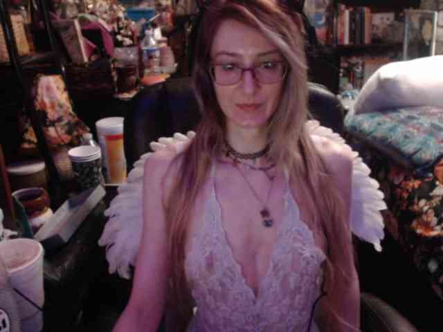 pussyxpaladin webcam