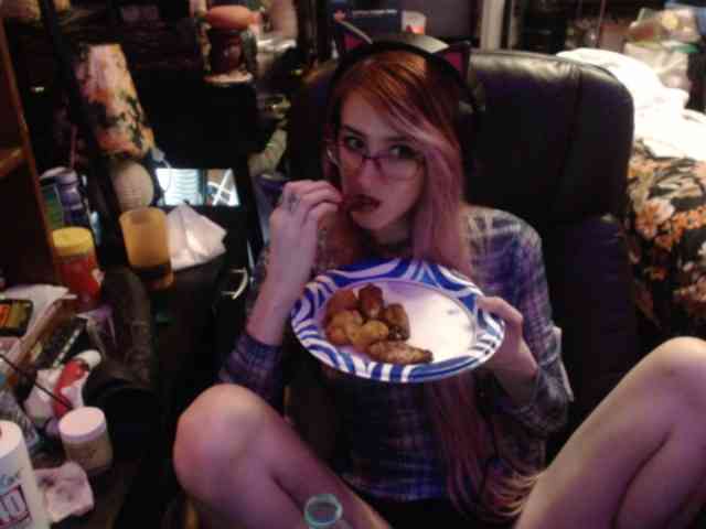 pussyxpaladin webcam