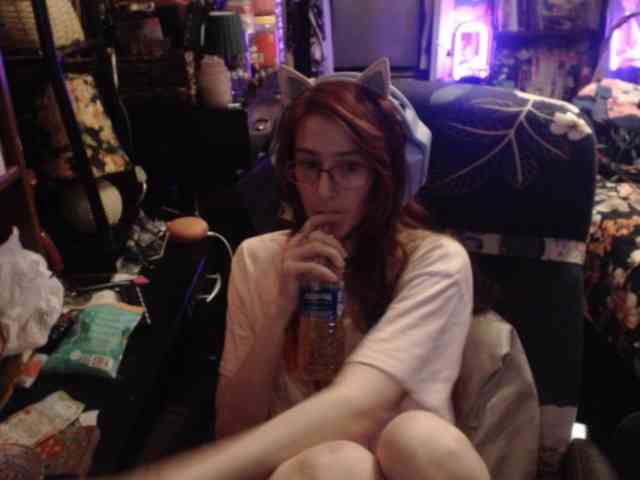 pussyxpaladin webcam