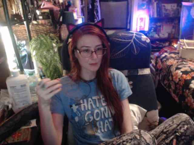 pussyxpaladin webcam