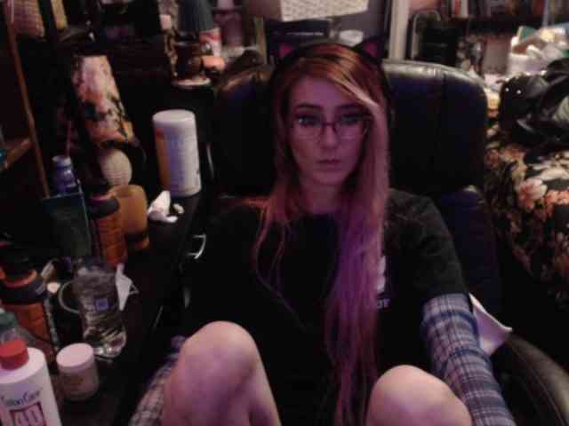 pussyxpaladin webcam