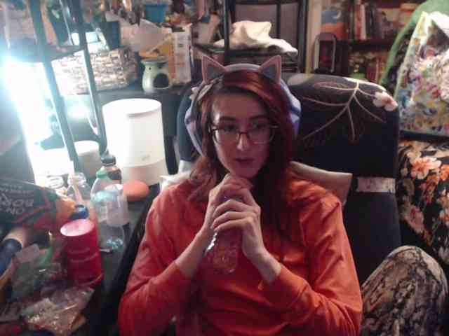pussyxpaladin webcam